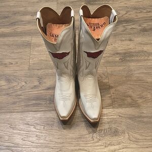 Women's White Cowboy Boots